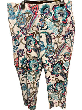 83. WOMENS CHICO’S 3/XL DETAIL PANTS
